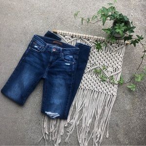 Distressed Joe’s Jeans Size 26